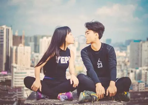 1、性很强的生肖男:事业心强属相是虎的男人会因为工作而忽略另一半吗？