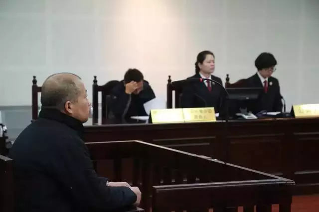 1年和98年,91和98能在一起嗎"