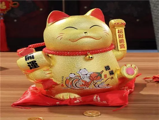 1、72年属鼠的打麻将方位:72年属鼠冬月出生打牌坐哪个方向