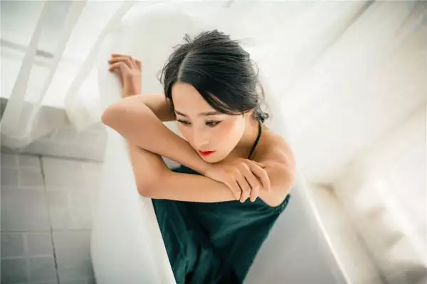 2、巨蟹男為啥痴迷雙魚女:巨蟹男喜歡雙魚女會怎樣表現