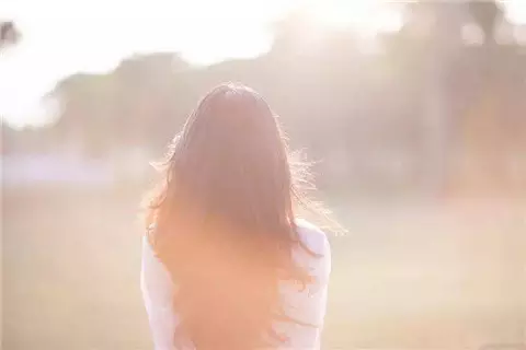 2、一招讓已婚男人男人發瘋想你:我喜歡上一個已婚男人,我該怎麼辦?