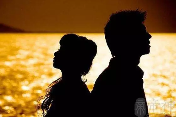 5、結婚有必要看生肖配不配嗎:兩人結婚合不合主要是看屬相呢？還是看五行