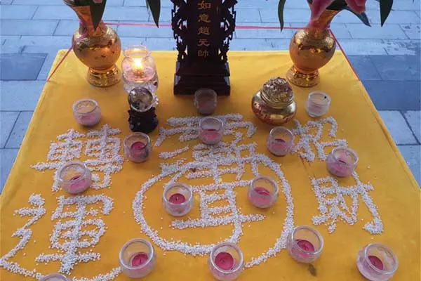 3、測算婚姻超准:算命說的婚姻能相信嗎