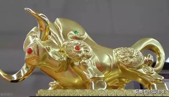 0屬馬哪一年結婚更好，90年屬馬適合哪年結婚"
