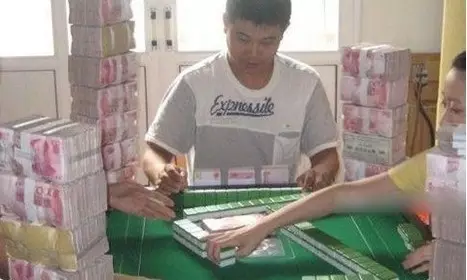 6、打麻将坐哪里能赢:现在打麻将坐哪个方位能赢？