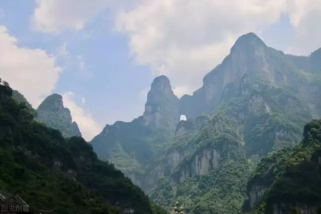 0屬羊的今年多大歲數，屬羊年齡對照表"