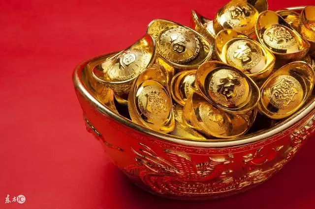 屬龍人2022年運勢運程9月份,屬龍2022 年運勢及運程每月運程