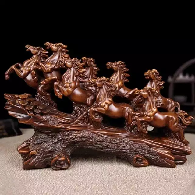 屬馬的吉祥物圖片大全，牛吉祥物圖片