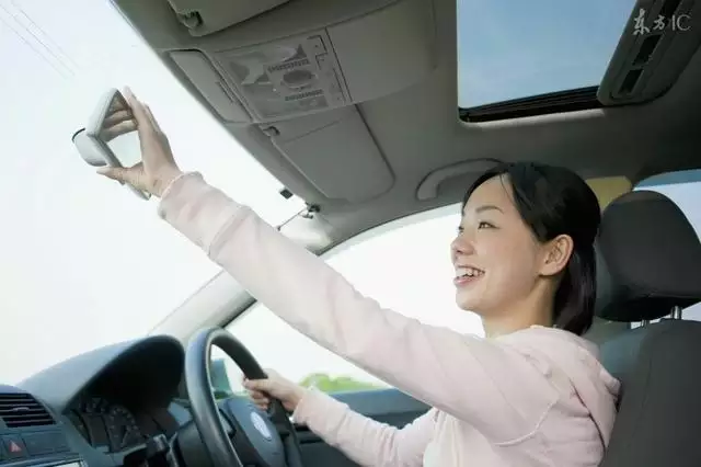 八字免費算命2022年運程流年，免費批八字看運勢