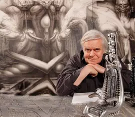 帮我给我儿子取名子，长子名为《段奕宏》，老婆马...