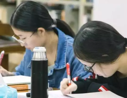 022年80后的年齡圖片大全，80后最小的年齡是多少"