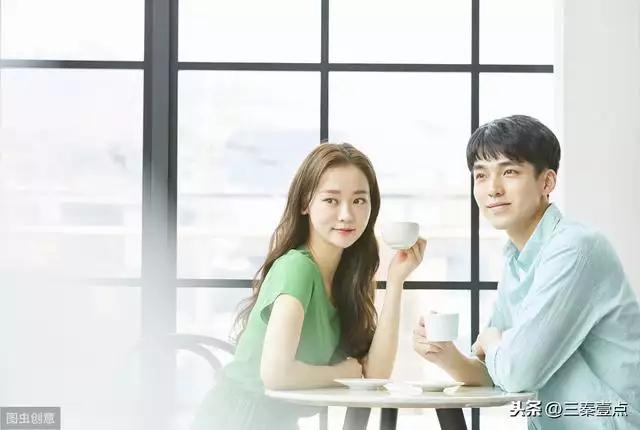 022屬狗人全年運勢男，生肖狗2022年運勢大全"