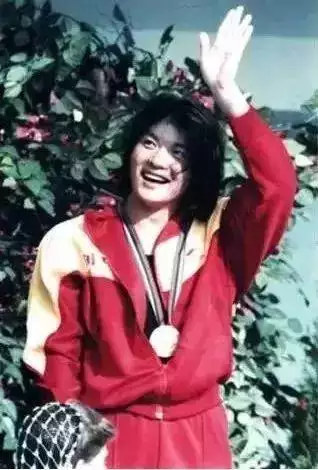7歲屬雞是几几年，屬雞是9幾年出生的"