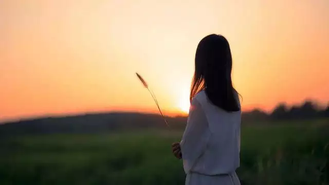 2、怎么看两个人有没有夫妻缘分:怎样判定两个人之间是有缘分的？