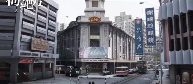 982年18歲是哪一年，18周歲是零幾年出生"