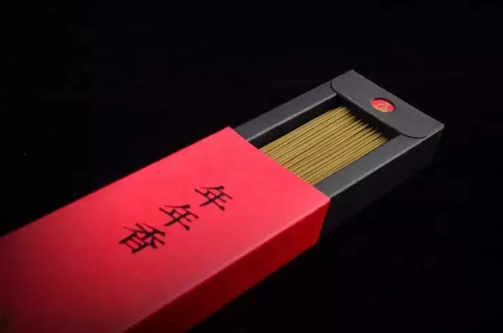 2、香的好坏怎么看香灰:烧香怎么看好坏