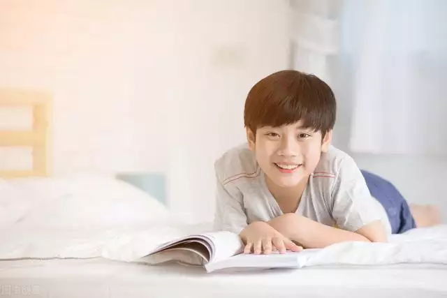 屬虎男孩最吉利的名字，2022年男孩虎寶寶名字