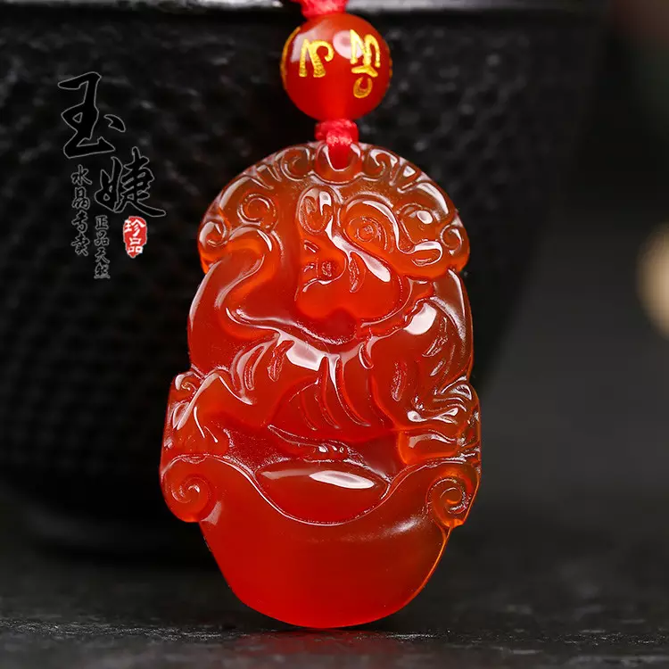 1、适合属虎人长期佩戴的吉祥物:属虎的风水吉祥物