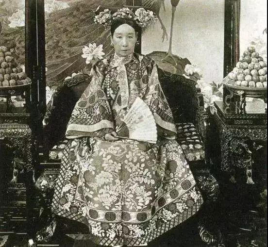 屬羊女的克夫嗎，屬羊女是不是克夫