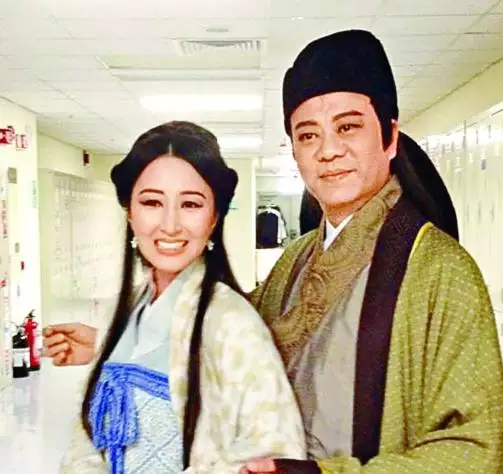 8、财神下凡的电视剧:欧阳震华演的一部关于财神下凡的电视剧叫什么名字？