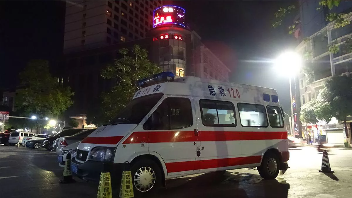 4、長途運送病人費用:叫急救車到家將病人送到醫院需要花錢嗎?