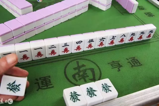 9、打麻将财运方向:打麻将财位查询表