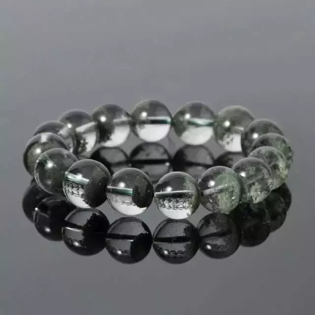 屬金的人戴什麼最旺，金命缺木最適合戴什麼