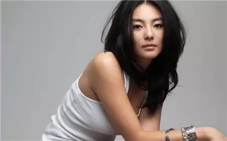 什么八字的女人必大富