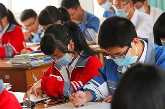 022年年齡表圖片，出生年月和年齡對照表"