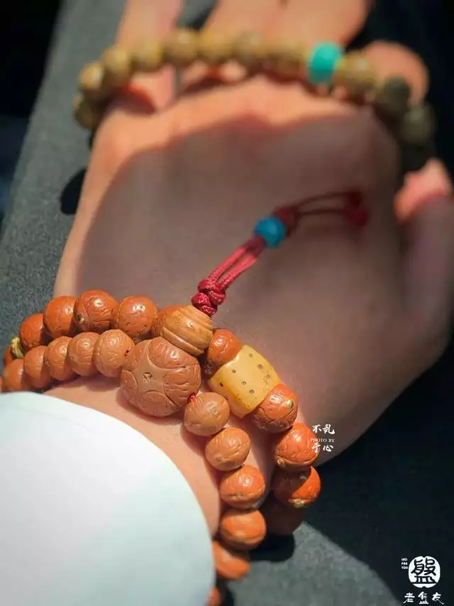 男人脖子上戴什么好，男人佩戴什么招财辟邪