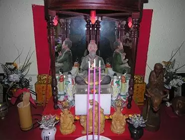 2、上香要避開哪幾天:上香時間有什麼講究