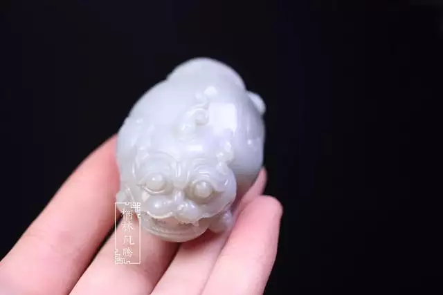 屬狗佩戴什麼玉石更好，屬狗人永遠最旺的顏色