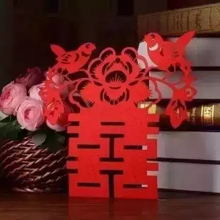 新娘屬雞沖哪些屬相，屬牛新娘忌伴娘屬相