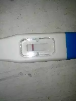 4、驗孕棒一深一淺圖解正確:驗孕棒一深一淺還是加深好一點嗎？