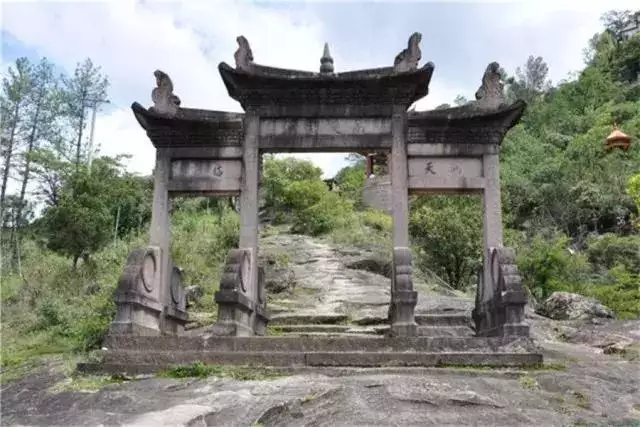 022年壬寅年大利八卦图，易经预测2022壬寅年"