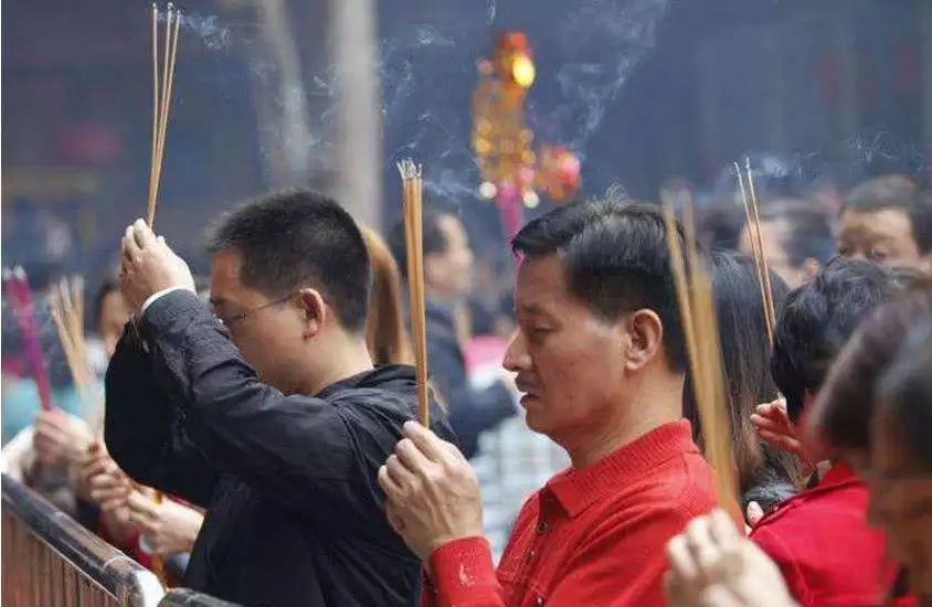 1、十三支香是什么意思:拜用13支香有什么含义？