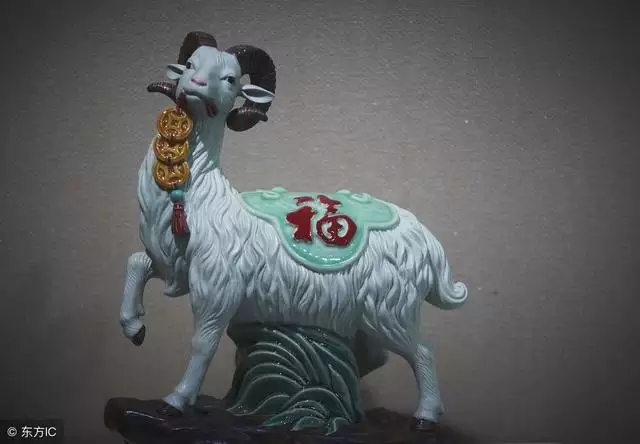 屬猴的和什麼屬相相衝爸爸屬羊，屬猴和屬狗的相配嗎