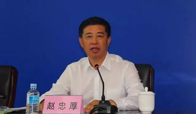 997和1998八字合不合，97年屬牛女最難的幾年"