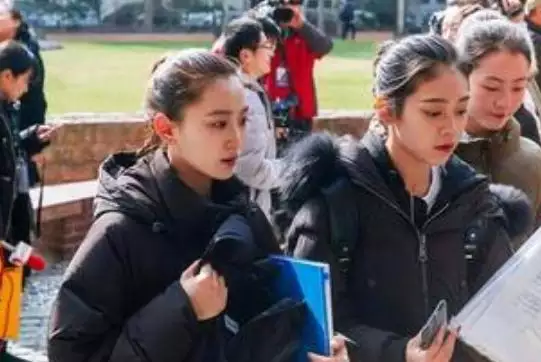 022年年齡表圖片，出生年月和年齡對照表"