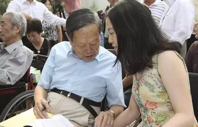 同歲的人結婚好嗎，同歲的夫妻到底好不好
