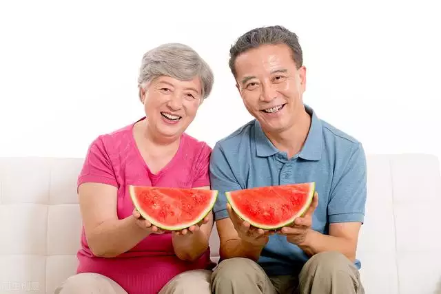 995年到2024年多少歲，1975年到2022