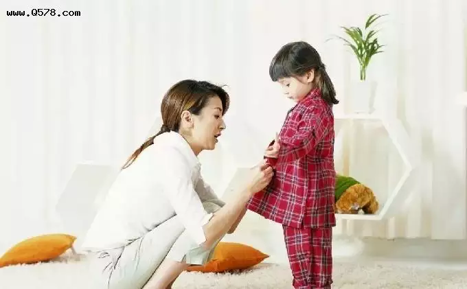 2、3歲和3歲半上幼兒園哪個好:到底是兩歲半上幼兒園好點還是三歲