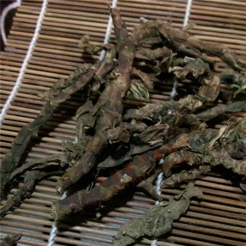 2、上香的香根怎么处理好:祈福如果烧香的时候香掉在地下去怎么办