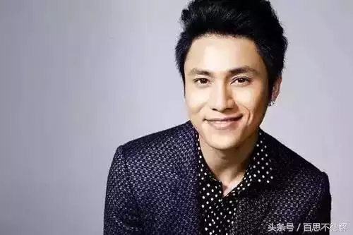 屬蛇男人疼女人的樣子，屬蛇男人討厭你的表現
