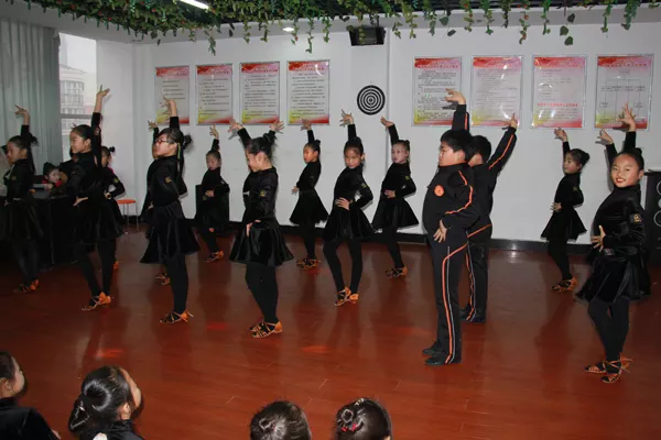 3、才藝展示表演什麼好:播音與藝考才藝展示表演什麼好