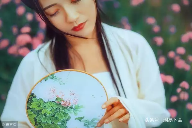 戊辰日甲寅时命运 戊辰日甲寅时命运