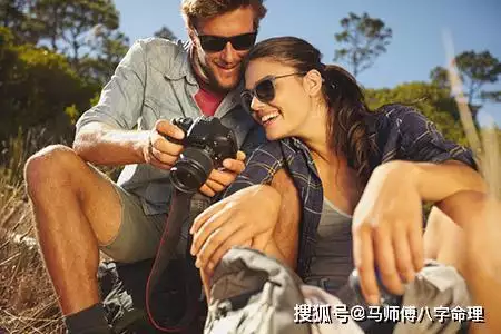 八字过弱的男人