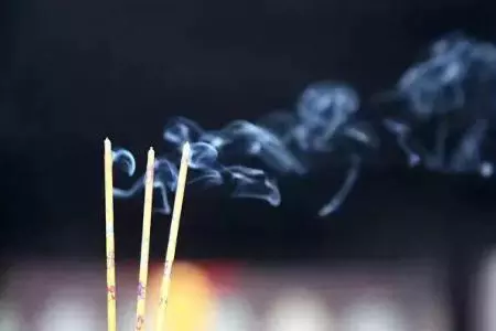 1、三炷香72图解图:九根香烧香图解