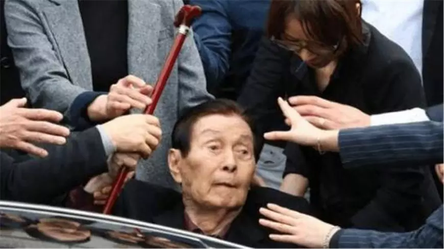 6、算命說活不過50歲准不:好多算命說我活不過三十歲！我能相信嗎