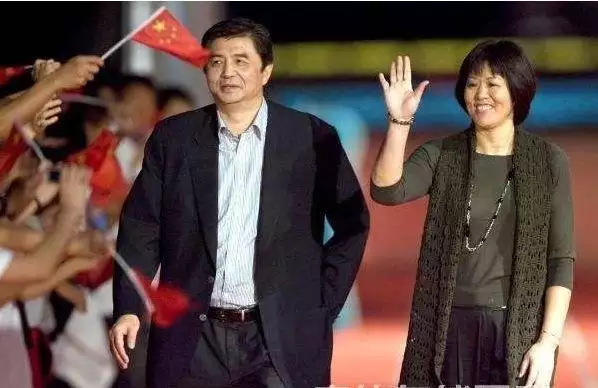 6年虎女注定有二婚，1986年属虎35岁后享福"